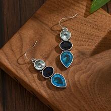 经典垂坠耳环，银色镶嵌闪亮仿宝石钩式耳环，订婚和婚礼首饰 - 彩色 - 查看 3