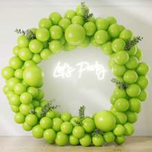 87件套绿色极简气球拱门套装，浅绿色乳胶气球花环套装，适用于圣帕特里克节、复活节、春季庆典、夏季派对、毕业典礼、生日、订婚纪念日、结婚纪念日、婴儿洗礼、母亲节、盛大开业、绿色植物主题日、亲子活动等场合。 - 查看 6