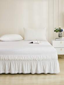 1件白色格子镂空蕾丝床裙，简约经典风格，舒适透气的涤纶面料，四季皆宜，是卧室环境和家居装饰的理想之选。床裙设计，蕾丝细节，卧室必备，家居装饰，装饰品 - 白色 - 查看 3