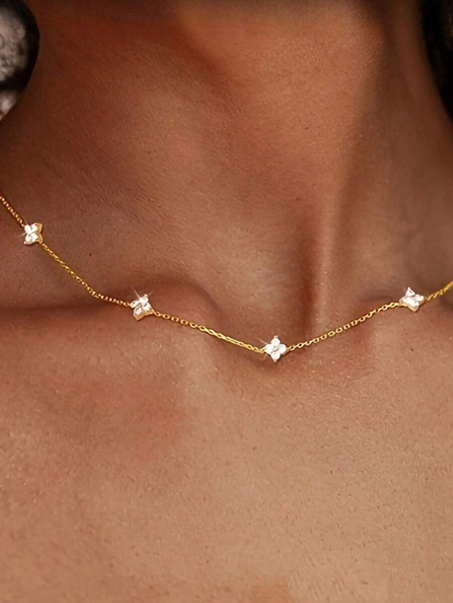 Fashionable & Elegant Four-Leaf Clover Micro-Inlaid Zirconia Necklace, Starry Sky Delicate Choker Necklace Jewelry - Four Leaf Flower Necklace - View 1