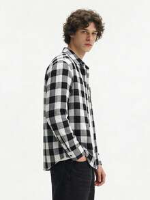 Men's Loose Fit Plaid Collared Shirt, Black & White Buffalo Plaid Spring/Autumn Jacket, Casual Layering Wear - White - View 4