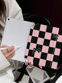 1pc Black & Pink Plaid Bow Pattern Painted Tablet Case, Compatible With Mini4/Mini5/Mini6/Mini7/Air/Air2/9.7/10.2/10.5/Air4/Air5/10.9/Pro 11-Inch/10th Gen/ Air 11-In.(M2)-2024/ Pro11-In.(M4)-2024/Air 11-Inch (M3) 2025/ (A16) 11 Inch 11th Generation 2025, Galaxy Tab A8 10.5 Inch 2022. Includes Pencil Slot, 3-Fold Stand, TPU Soft Edge Protection, Magnetic Sleep/Wake, Cute/Funny/Personalized Design - Multicolor - View 4