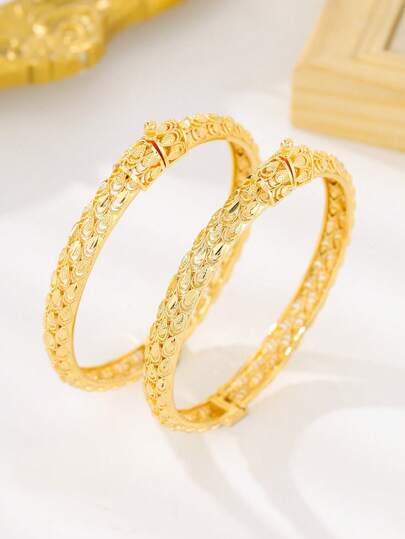 Middle Eastern Fashionable Luxurious & Glamorous Gold Bangle For Women, Suitable For Wedding & Daily Wear