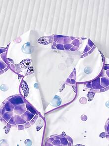 2pcs/Set Kids Dreamy Purple Sea Turtle Pajamas, New Style Collared Short Sleeve Shirt And Loose Elastic Waist Ruffle Hem Shorts Set, Printed With Dreamy Purple Sea Turtle And Ocean Bubble Patterns, Suitable For Children And Teens Daily Wear And Party - White - View 3