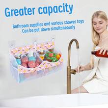 Hộp đựng đồ chơi tắm nằm ngang 2 ngăn, giá đỡ có thể mở với túi bên hông để đựng các sản phẩm tắm, lưới giúp dễ dàng lấy, cất giữ và sắp xếp đồ chơi tắm gọn gàng. - Hồng - Mặt Trời Nhỏ - Xem 4