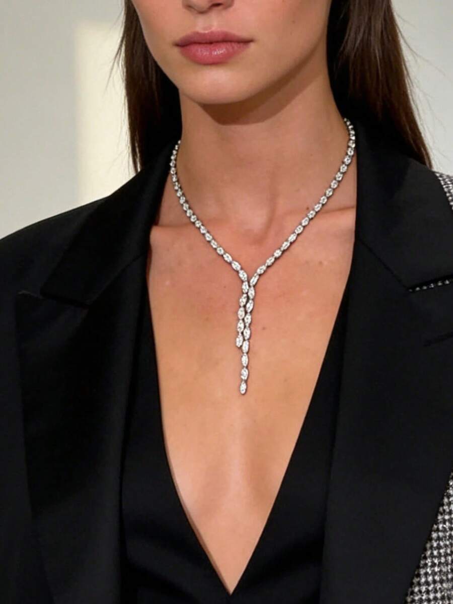 1pc Fashionable Minimalist Silver Tassel Necklace, Versatile Elegant Crystal Choker Necklace For Women - Silver - View 1