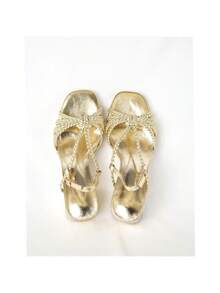 Sandalias De Tacón Medio Ancho Color Dorado With Tiras Trenzadas Decorativeativas, Punta Cuadrada, Pulsera Trasera With Hebilla Adjustable Y Acabado Metalizado En Cuero Sintético, Sandalias Elegantes For Fiesta, Events, Invitation And Summer - 金色 - 查看 5