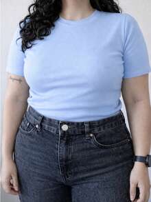 Basic T-Shirt With Round Neck, Short Sleeves, Ribbed Knit, Premium Style. Casual, Comfortable, And Suitable For Everyday Wear. - Baby Blue - View 2