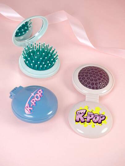 1pc Kpop Theme Folding Mirror Comb, Round Mirror Comb, Circular Kpop Print Compact Brush With Korean Star Pattern – 2-In-1 Reflective Styling Tool For Kpop Fans, Women, Teens, Adults, For Concerts, Travel, Purse, Makeup Touch-Ups – Perfect Birthday, Valentine's Day, Christmas, Kpop Idol's Birthday Gift For Her, Friend, Sister, Fellow Fan (Limited Edition Round Design, Mirror Included, Collector's Item) ﻿ ﻿