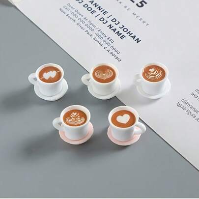 6pcs Mini Latte Art Coffee Cup Decor, Realistic Coffee Design Blended With Practical Function, High-Quality Decorative Material For Handicraft Lovers, Coffee Enthusiasts And Small Businesses. Featuring Classic White Ceramic Cup + Matching Saucer + Exquisite Latte Art (Heart, Leaf, Swirl), Recreating The Inviting Coffee Shop Ambiance With A Cozy And Healing Visual Effect, Made Of Durable Materials, Ideal Core Consumable For Coffee-Themed Handicraft Creation