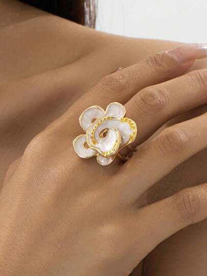 1pc Vintage Romantic Delicate White Enamel Asymmetrical Double-Layer Floral Design Ring, Suitable For Women's Daily Wear, Honeymoon/Date/Couple Gift