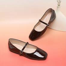 方头极简主义女士玛丽珍平底鞋 - 咖色 - 查看 4