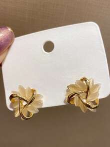 2pcs Minimalist Geometric Flower Faux Cat Eye Stone Stud Earrings, Cute & Fashionable Earrings For Women - Yellow Gold - View 1