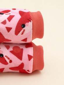 3D Shark Fin Design, Super Cute! Shark Print Pet , Soft & Comfortable, Suitable For Small-Medium Dogs, Prevents Shedding - Multicolor - View 9