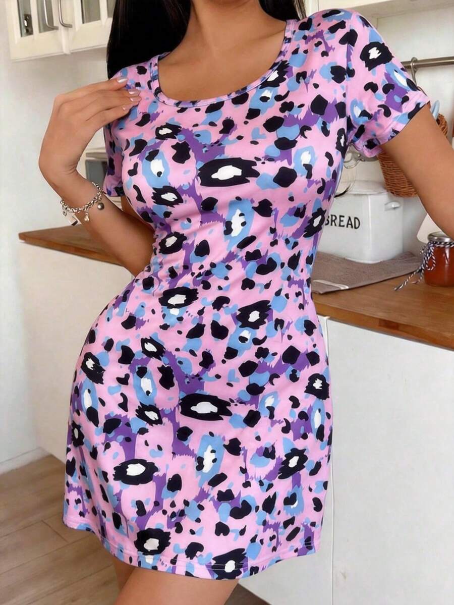 Women's Heart Print Ribbed Nightgown, Short Sleeve Lace Trim Loose Homewear Dress, Sweet Girl Style Sleepwear - Multicolor - View 1