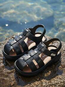 Sandalias de niña de color negro sólido simple con cierre de gancho y bucle, de moda y versátiles, adecuadas para exteriores, jardín, viajes, playa, parque de atracciones, primavera, verano, otoño, regalo ideal para vacaciones - Negro - Ver 2