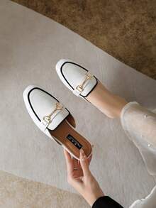 Women's Solid Color Retro Elegant Mule Slippers, Pure Metal Flat Shoes For Office, Party, Spring/Summer - White - View 3