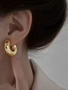 明星同款极简金属耳钉 - 金色 - 查看 2