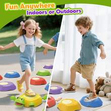 Bộ đồ chơi thăng bằng hình ếch kèm nhạc gồm 1 bệ thăng bằng hình ếch, 4 viên đá thăng bằng nhiều màu sắc và một con quay trò chơi. Có hiệu ứng ánh sáng và âm thanh. Đồ chơi giáo dục giác quan dành cho trẻ em, phù hợp cho bé trai và bé gái từ 3 tuổi trở lên. - Nhiều màu - Xem 5