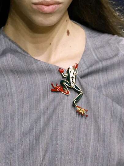 סיכת צפרדע אמייל וינטג' לנשים, סיכת סיכה ייחודית ויצירתית עם חיה, קישוט אישי לחליפה, מעיל, שמלה