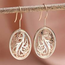 1 Pair Women's Elegant Hollow Carved Floral Dangle Earrings, Vintage Luxury Geometric Drop Design Suitable For Party And Daily Wear - Rose Gold - View 2