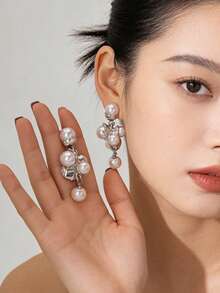 1对欧美风格不对称几何珍珠耳坠（女士款） - 彩色 - 查看 2