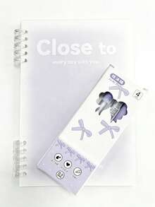 Cuaderno de hojas sueltas con tapa blanda A5 con bolígrafo retráctil morado y verde - Multicolor - Ver 6