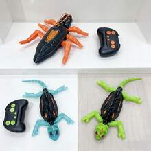 Remote Control Bionic Smart Electric Wall Climbing Chameleon/Cockroach Toy Car, Dual-Mode Realistic Crawling On Ground & Wall, 360° Rotation With Vacuum Suction, Funny Pranks & Climbing Toy, Interactive Playtime & Party Gift For Boys & Girls 3+ Years Old - Multicolor - View 8
