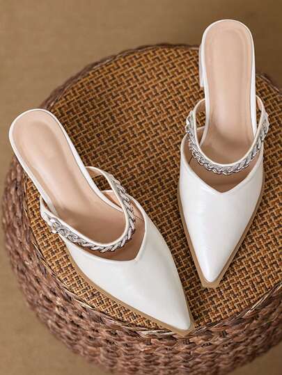 Sandalias de mujer de unicolor, de moda casual, de piel de PU con cadena de metal, planas sin respaldo para uso en oficina en primavera/verano