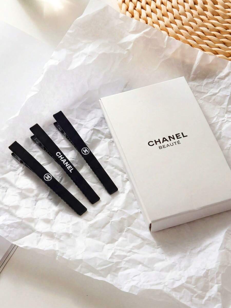 CHANEL 韩版香奈儿风格黑色发夹。侧分刘海发夹。女生刘海发夹。高端字母发夹。 - 黑色 - 查看 1