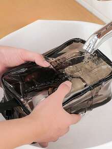 单层化妆包，旅行收纳包，化妆刷包，洗漱包，透明单层化妆包，PVC材质，手提袋，化妆品收纳包，沙滩包，旅行必备品。 - 彩色 - 查看 11