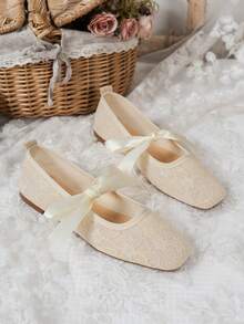 女士蝴蝶结方头鞋，时尚镂空透气蕾丝网面平底鞋，温柔优雅的玛丽珍芭蕾舞鞋 - 糯米白色 - 查看 2