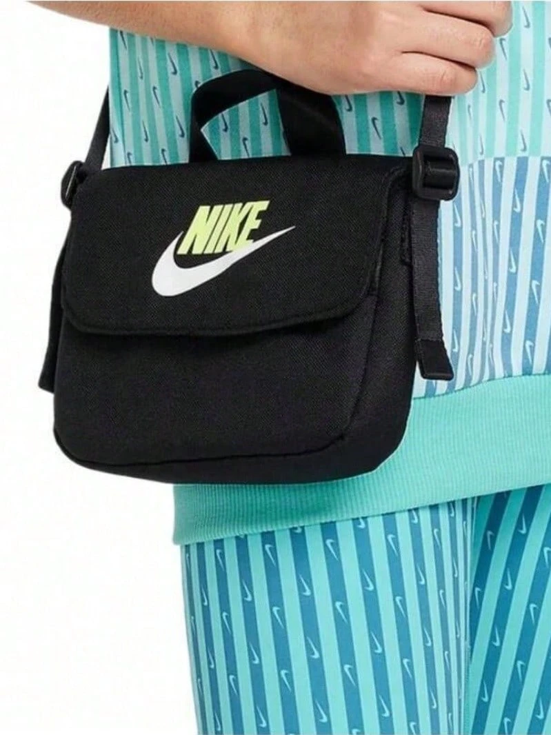 Nike Casual Solid Color Shoulder Bag, Sporty Versatile Crossbody Bag, Unisex Regular Style, Black FQ5815-010 - Black - View 1