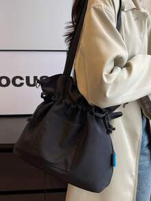 Sac seau en canevas grande capacité pour femmes - Fermeture à cordon, sac à bandoulière et porté en travers, style minimaliste et rétro, cabas polyvalent pour le trajet, le travail, les tenues décontractées et de tous les jours - Noir - Voir 6
