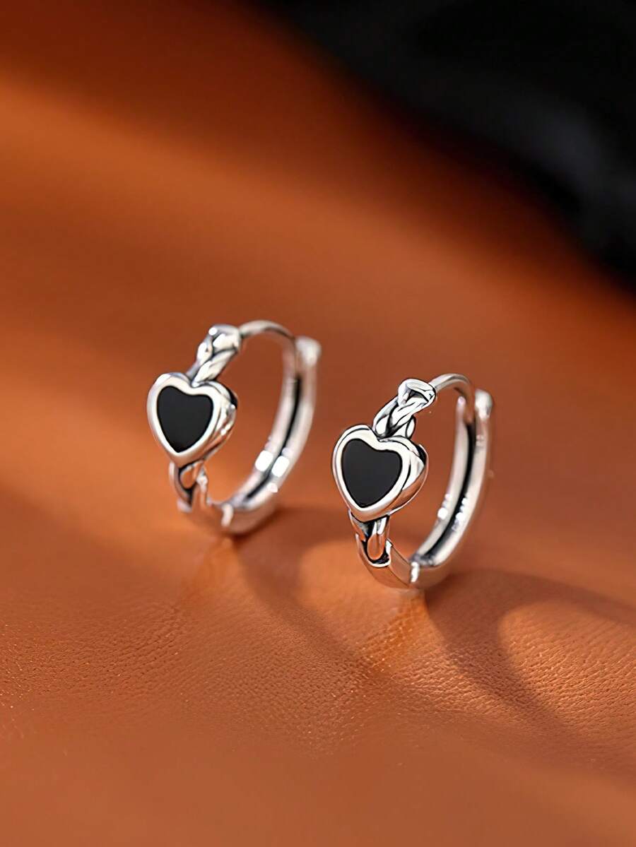 1 Par de Brincos Trançados em Prata de Lei S925 em Formato de Coração, Design Exclusivo e Personalizado, Estilo Dark Punk, Brincos Versáteis e Delicados para Combinar com Outros Acessórios Femininos