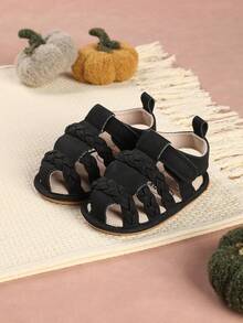 一双婴儿鞋，编织条纹设计，平底简约百搭凉鞋，适合夏季穿着 - 黑色 - 查看 3