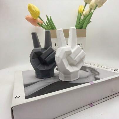 1pc Minimalist Geometric Victory Hand Gesture Decor, Gray/White Options, Suitable For Desk, Living Room, Bedroom, Coffee Table, Indoor/Outdoor Use, Great Gift For Holidays