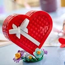 LEGO Children's Building Block Set, Suitable As Birthday Or Holiday Gift For Son Or Daughter - 40759 - View 6