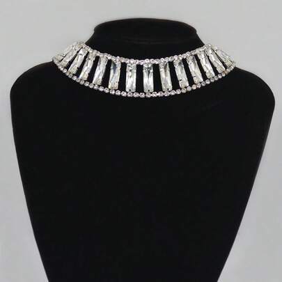 1pc Square Rhinestone Necklace, Unique Design, Exaggerated Choker, Luxury High-End Necklace Accessory