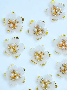 50pcs Gold Rimmed Rhinestone Flower Appliques, Suitable For Jewelry, Shoes, Clothing, Bags, Gifts - White - View 6