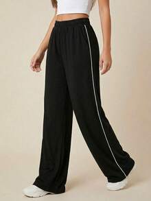 Women Pocket Detailed And Side Contrast Piping Detailed Wide Leg Pant Sweatpant - Black - View 5