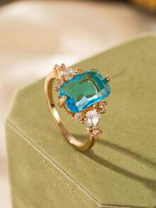 1 chiếc nhẫn cưới thiết kế thanh lịch dành cho nữ, hình vuông màu xanh lam đính đá Cubic Zirconia tổng hợp và đá Cubic Zirconia trắng, thích hợp làm quà tặng kỷ niệm hoặc quà cưới cho nữ. - Màu xanh nhạt - Xem 4