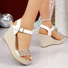 Nowe, modne, uniwersalne sandały na platformie i koturnie, wygodne buty wakacyjne w stylu europejskim i amerykańskim - Beżowy - Zobacz 10