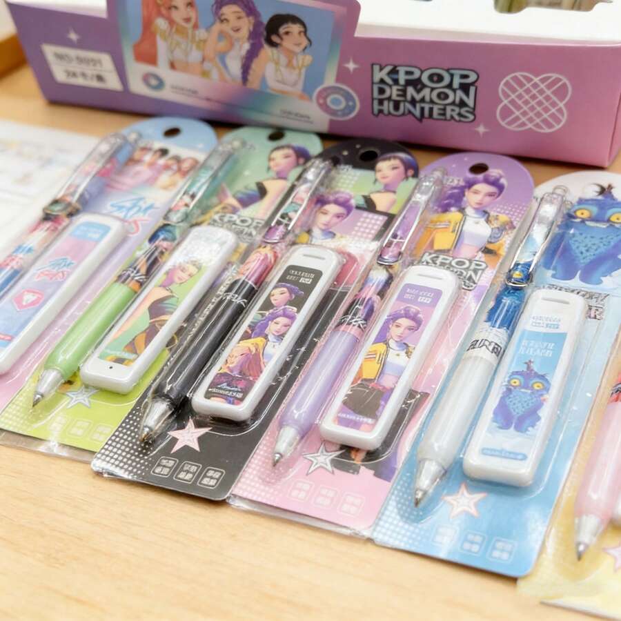 这款2026新款少女组合自动铅笔内置笔芯，使用极其方便，能够充分提升流行漫画和卡通人物的形象。 - 彩色 - 查看 1