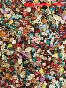 复洛克风格镀金珍珠串珠套装，镀金亚克力珍珠，适合制作珠宝、手链、脚链、耳环、项链、手机壳挂饰、钥匙扣、包包挂饰，是DIY情人节礼物、夏季海滩配饰、返校礼物、新年礼物的理想之选。 - 彩色 - 查看 13