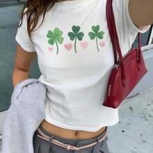 2026 New Arrival St. Patrick's Day Women's "Drinks Well With Others" Crop Top, White Crew Neck Short Sleeve Cropped T-Shirt, Green Text Print Slim Fit Top For Irish Festival & Party Outfits, Camiseta De Moda Para Mujer - 白色 3 - 查看 1