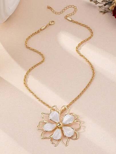 Asymmetrical Pattern Necklace, Unique Design, Cross-Border Fashion