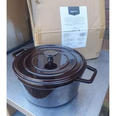 CRANBERRY ENAMELLED CAST IRON DUTCH OVEN, 4.7LTR, 8 AVAILABLE, £30 + VAT