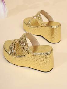 1 Pair Fashionable Buckle Decor Platform Sandals, Versatile For Outdoor Wear In Spring And Autumn - Gold - View 3