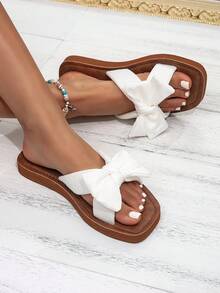 MIUCH Women's Spring/Summer New Simple Fashion Casual Sweet Cute Bow-Tie Decor White Square Toe Flat Sandals, Suitable For Beach Vacation, Valentine's Day, Mother's Day, Dating, Club Party, Summer Beach, Bohemian Fresh Bright Natural Beautiful Lightweight Comfortable Easy Slip-On White Ladies Slippers, Indoor Home Slippers - White - View 4